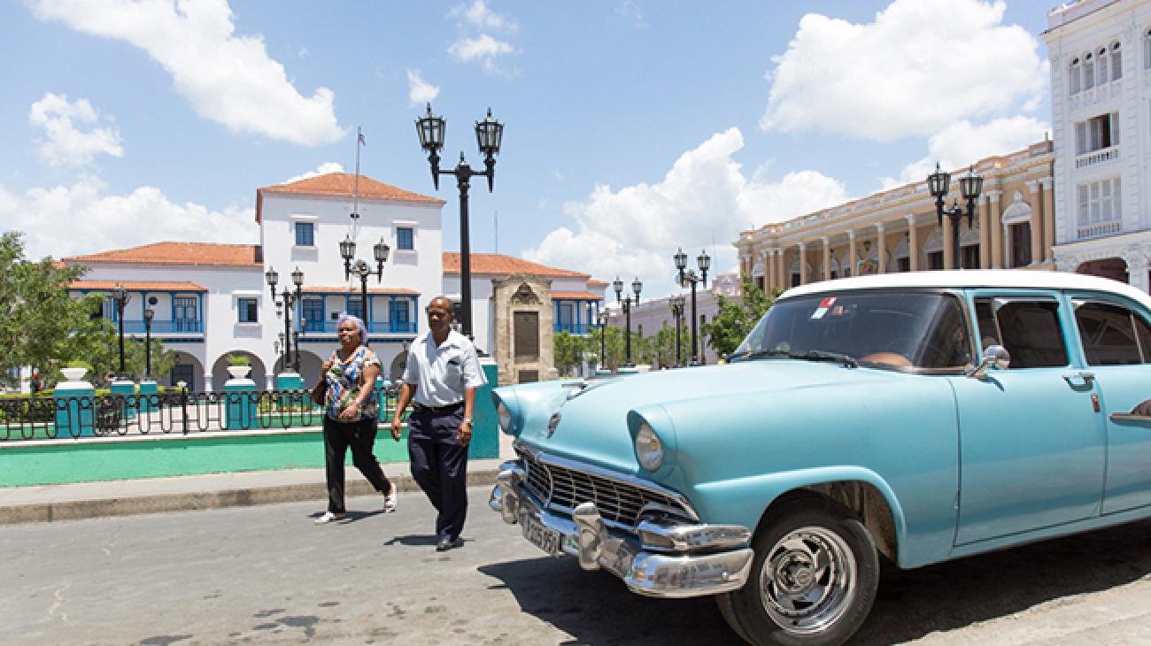 Cuban Classic Cars Taxis Cuban classic car taxis
