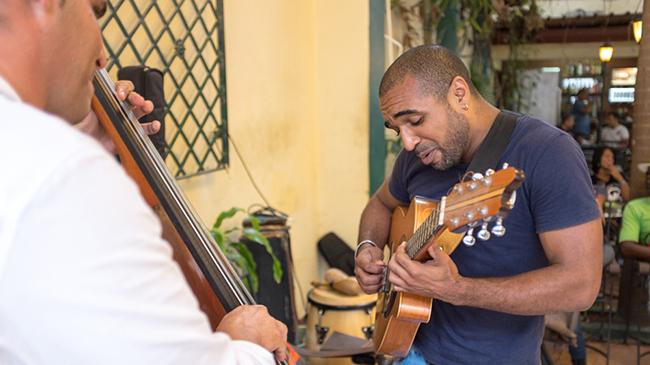 cuban%20musicians%20rehearsing