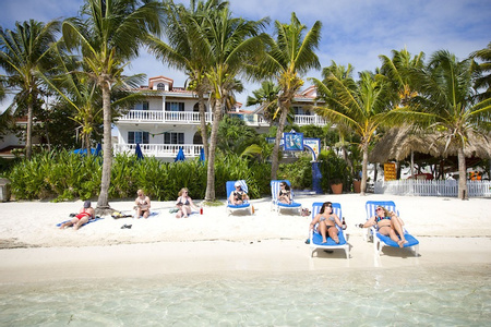 Belize Beachfront Hotels