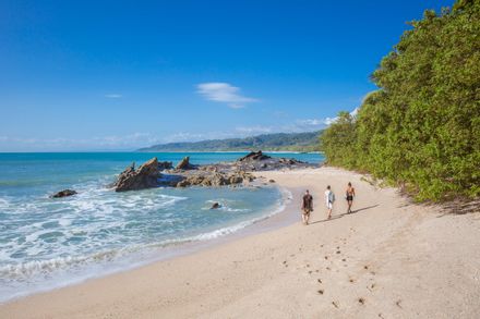 Costa Rica Backpacker Beaches