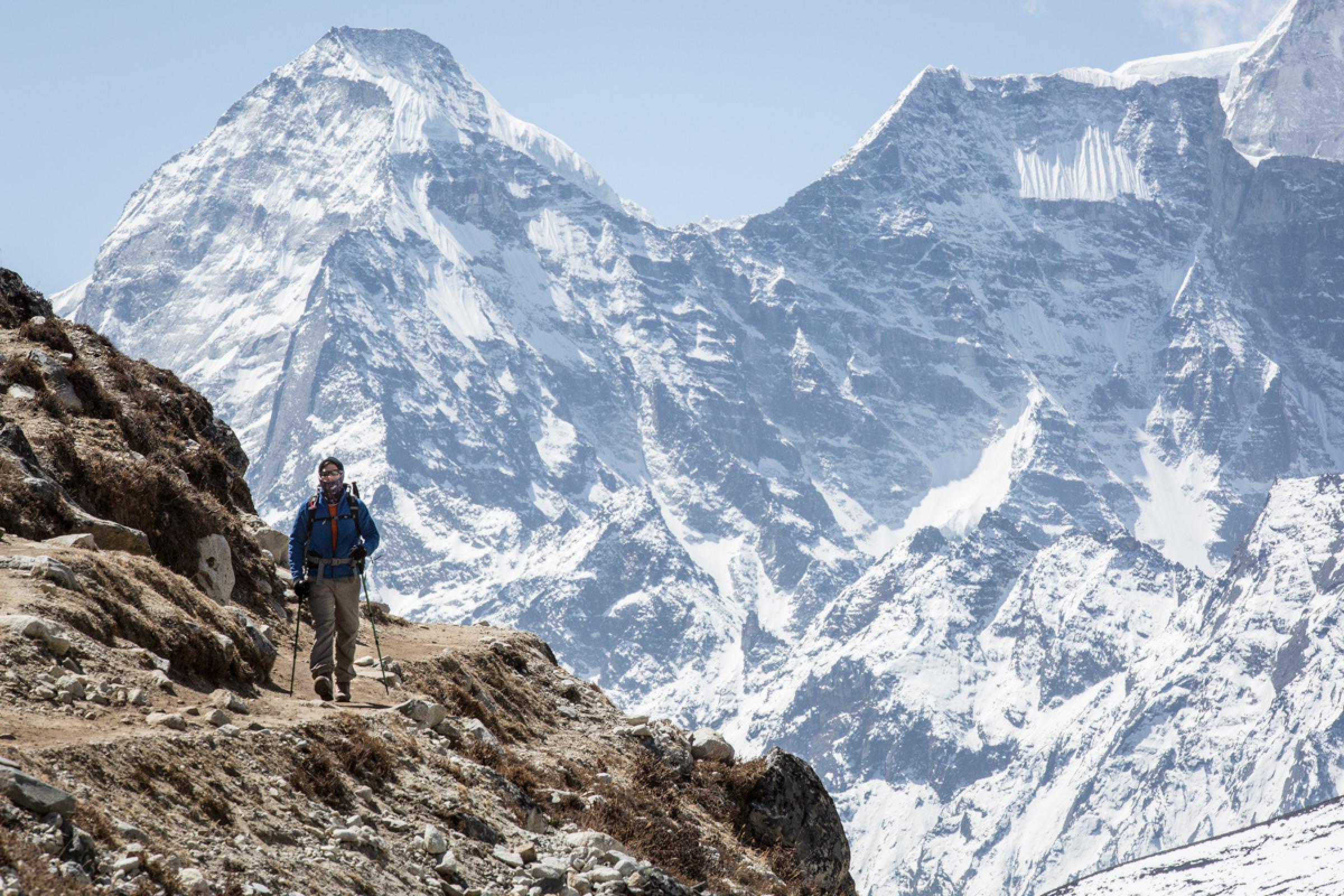 Trek to Lobuche (16,070 ft/ 4,900 m) approx. 6 hours