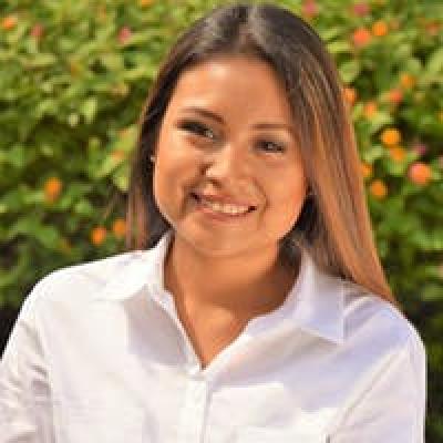 Alexandra Cartolin Profile Photo