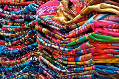 ECUADOR COMMUNITY VACATION