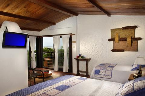 ECUADOR LUXURY VACATION